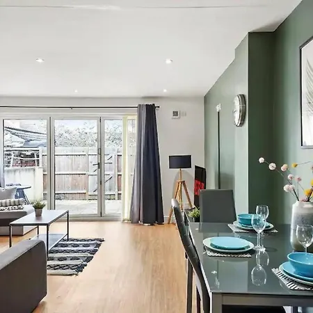 Apartament Lovely Gem - Sleeps 23 *