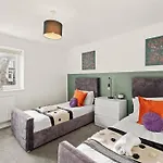 Apartamento Lovely Gem - Sleeps 23