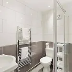 Lovely Gem - Sleeps 23 Apartamento *