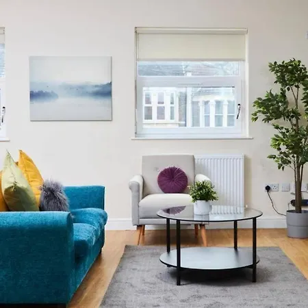 Appartement Lovely Gem - Sleeps 23 *